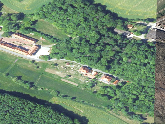 Zwangsversteigerung: Zweifamilienhaus, Garage in Herleshausen, Altefeld