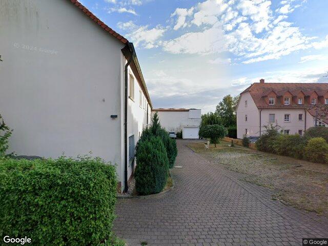 Zwangsversteigerung: Eigentumswohnung (1 bis 2 Zimmer) in Neukieritzsch, OT Lobstädt