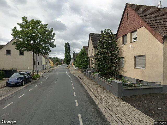 Zwangsversteigerung: Garage, Doppelhaushälfte in Bergkamen, Bergkamen
