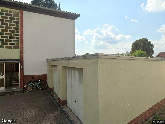 Zwangsversteigerung: Zweifamilienhaus in Aerzen, Groß Berkel