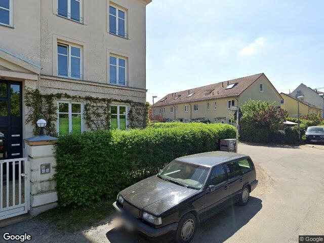 Zwangsversteigerung: Kfz-Stellplatz (Tiefgarage) in Berlin , Berlin-Niederschönhausen