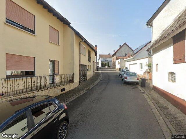 Zwangsversteigerung: Einfamilienhaus in Wonsheim