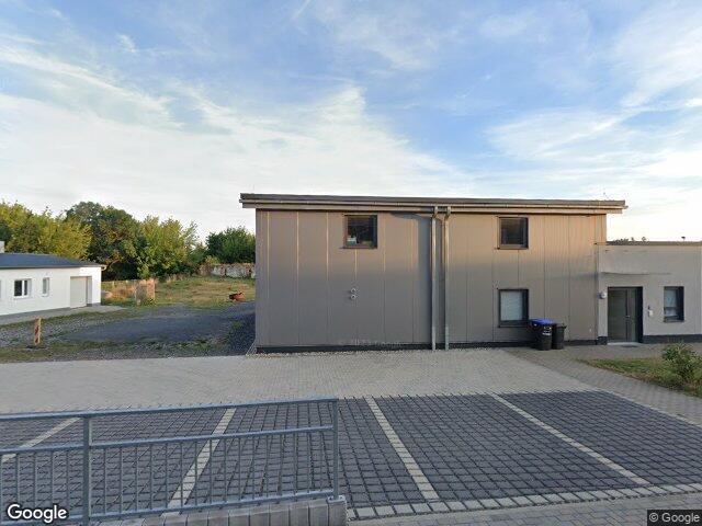 Zwangsversteigerung: Doppelhaushälfte in Eisleben, Rothenschirmbach