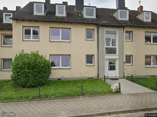 Zwangsversteigerung: Zweifamilienhaus, Garage in Stolberg, Donnerberg