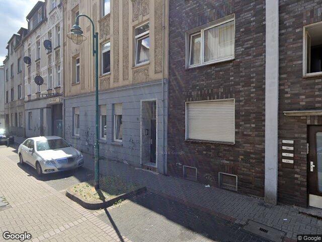 Zwangsversteigerung: Mehrfamilienhaus in Duisburg, Marxloh