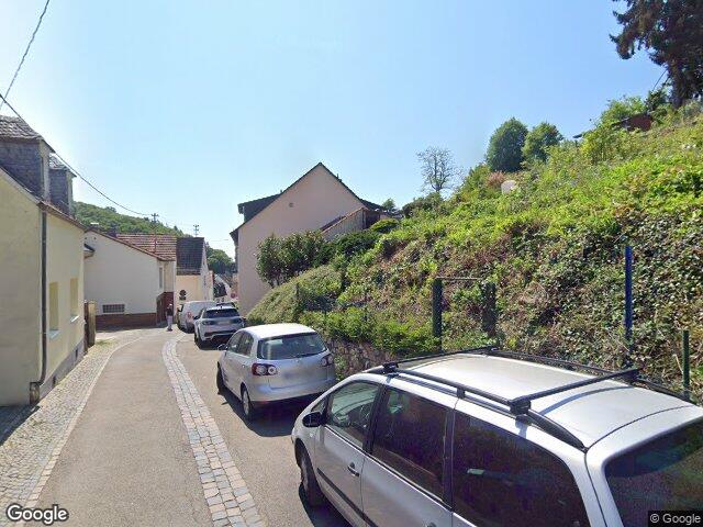 Zwangsversteigerung: unbebautes Grundstück in Wiesbaden, Frauenstein