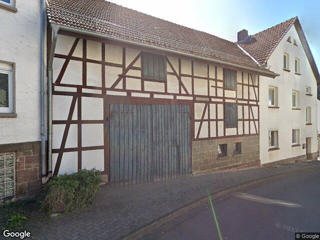 Zwangsversteigerung: Einfamilienhaus in Niedenstein