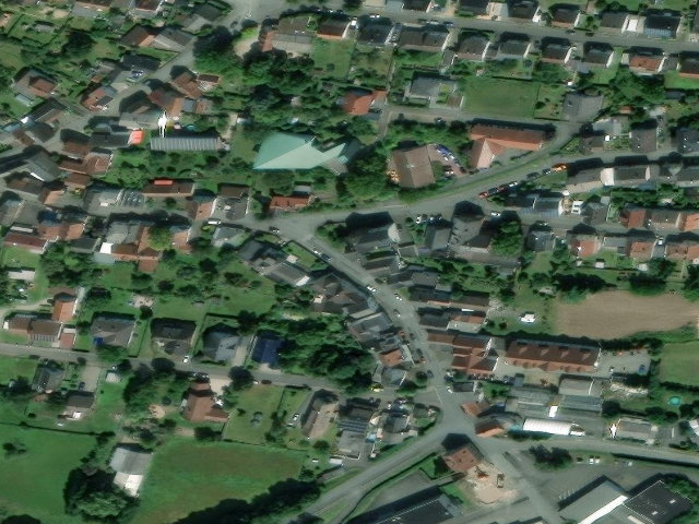 Zwangsversteigerung: gewerblich genutztes Grundstück in Gladenbach, Weidenhausen