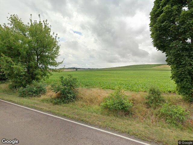 Zwangsversteigerung: Doppelhaushälfte in Seegebiet Mansfelder Land , Röblingen
