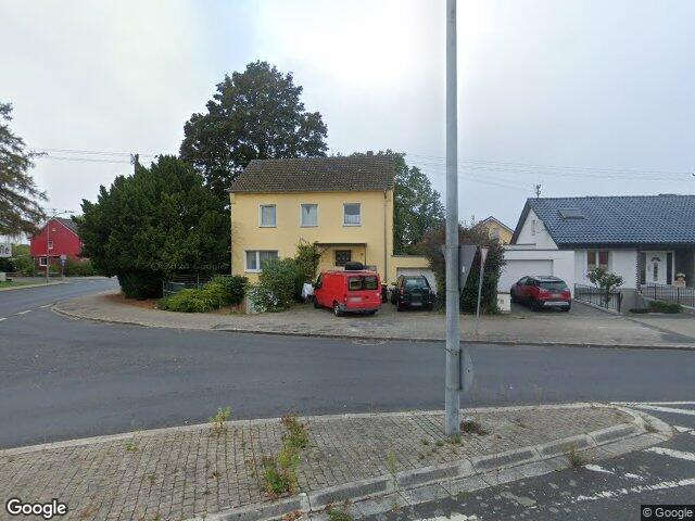 Zwangsversteigerung: Zweifamilienhaus in Sankt Augustin, Menden