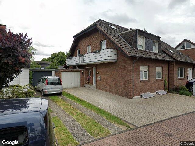 Zwangsversteigerung: Mehrfamilienhaus in Dinslaken, Oberlohberg
