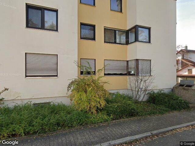 Zwangsversteigerung: Einfamilienhaus, Sonstiges in Amberg