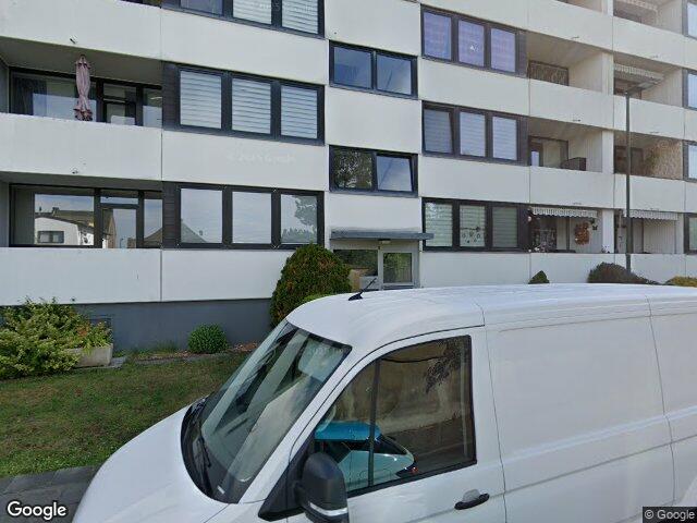 Zwangsversteigerung: Kfz-Stellplatz (Tiefgarage), Eigentumswohnung (3 bis 4 Zimmer) in Kerpen, Türnich