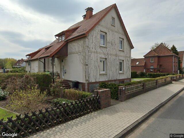 Zwangsversteigerung: Einfamilienhaus und Garage in Minden, Meißen