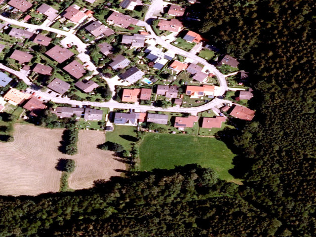 Zwangsversteigerung: Einfamilienwohnhaus in Grabenstätt