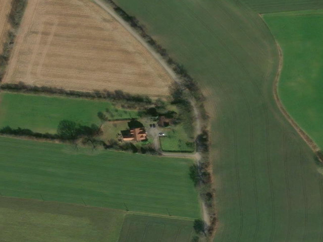 Zwangsversteigerung: Zweifamilienhaus, land- und forstwirtschaftlich genutztes Grundstück in Lüdinghausen