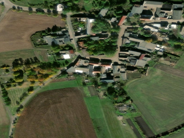 Zwangsversteigerung: Einfamilienhaus in Sachsendorf
