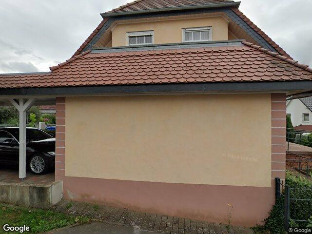 Zwangsversteigerung: Zweifamilienhaus in Bad König