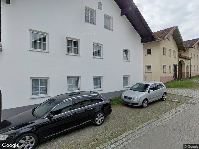 Zwangsversteigerung: Einfamilienhaus in Innernzell