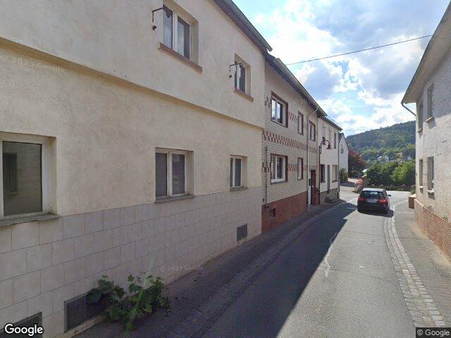 Zwangsversteigerung: Einfamilienhaus in Hönningen