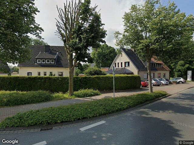 Zwangsversteigerung: Doppelhaushälfte u. Garage bebaute Gebäude- und Freifläche, Landwirtschaftsfläche in Ahlen