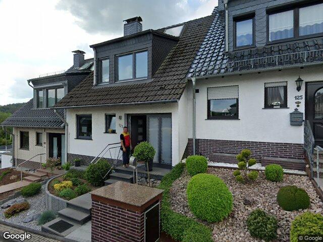 Zwangsversteigerung: Garage, Einfamilienhaus in Wuppertal, Barmen