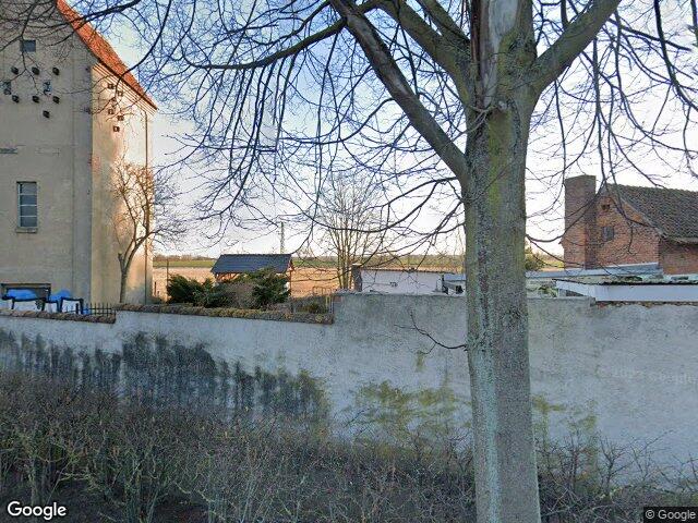 Zwangsversteigerung: Doppelhaushälfte in Meseberg