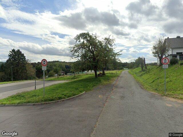 Zwangsversteigerung: Einfamilienhaus in Laubach, Gonterskirchen