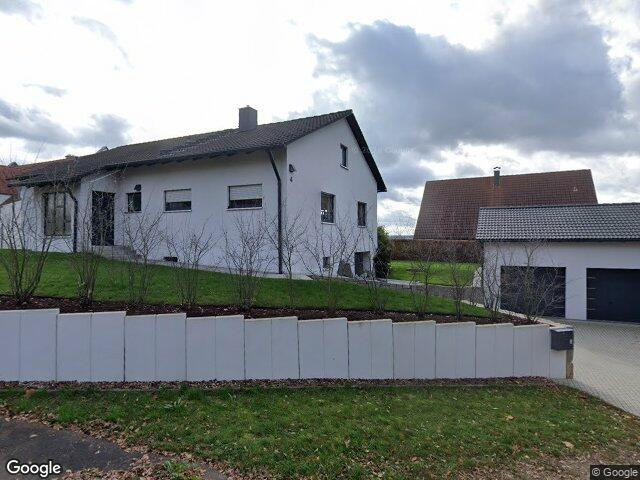 Zwangsversteigerung: Einfamilienhaus in Amberg, Krumbach