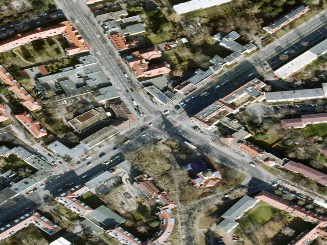 Zwangsversteigerung: Eigentumswohnung (1 bis 2 Zimmer) in Berlin, Lankwitz