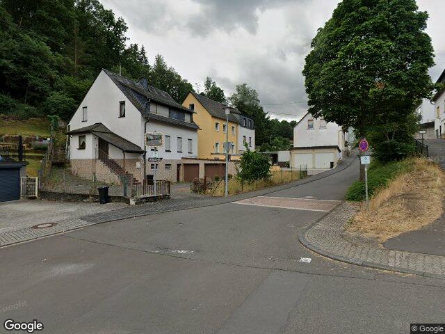Zwangsversteigerung: Lfd. Nr. 1: Grundstück, bebaut mit einem Gartenhaus; lfd. Nr. 2: Grundstück, bebaut mit einem Wohn- und Geschäftshaus in Idar-Oberstein