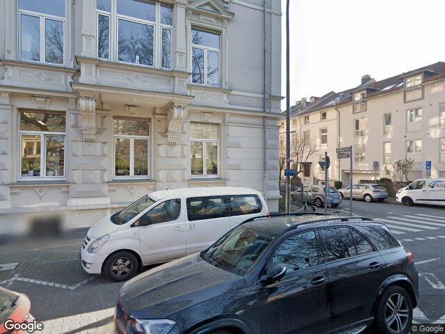 Zwangsversteigerung: Wohn-/Geschäftshaus in Frankfurt am Main, Westend-Nord
