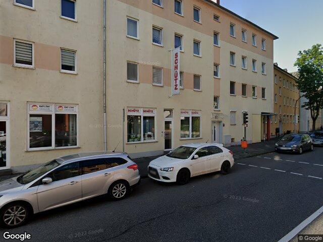 Zwangsversteigerung: Eigentumswohnung (3 bis 4 Zimmer), Eigentumswohnung (ab 5 Zimmer) in Koblenz, Lützel