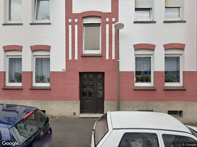 Zwangsversteigerung: Zweifamilienhaus, Garage in Dortmund, Aplerbeck