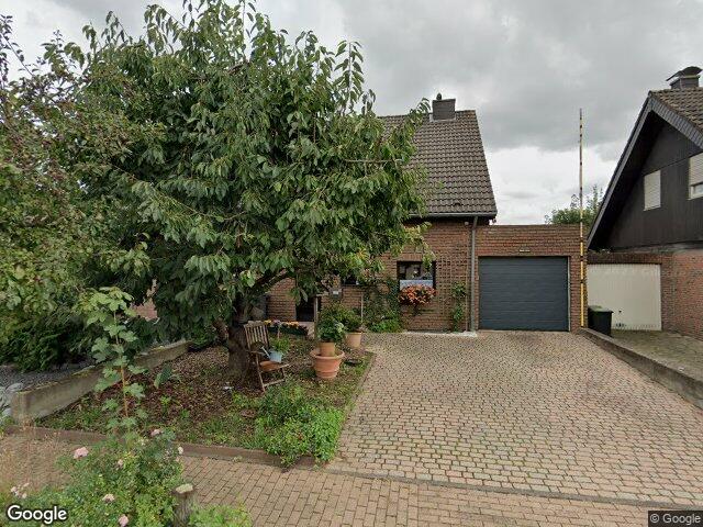Zwangsversteigerung: Garage, Einfamilienhaus in Nörvenich, Nörvenich