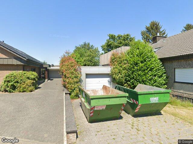 Zwangsversteigerung: Zweifamilienhaus, Garage in Heiden