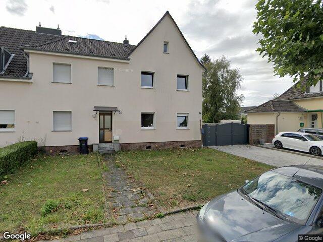 Zwangsversteigerung: Reihenhaus, Garage, Reihenhaus, Garage, Garage auf separatem Grundstück, Garage auf separatem Grundstück in Bergheim, Oberaußem-Fortuna