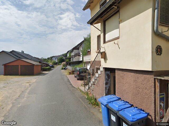 Zwangsversteigerung: Zweifamilienhaus in Oberzent, Olfen