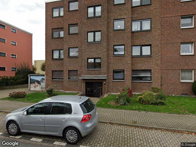 Zwangsversteigerung: Garage, Eigentumswohnung in Duisburg, Homberg-Hochheide