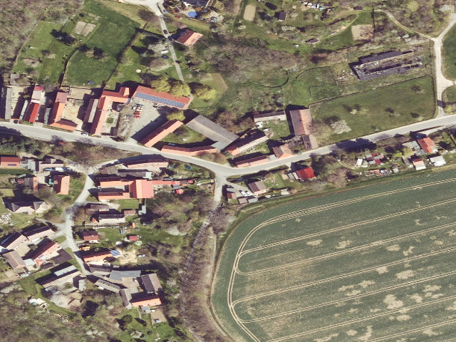 Zwangsversteigerung: Sonstiges, Bungalow, Wald- und Verkehrsfläche in Görschen