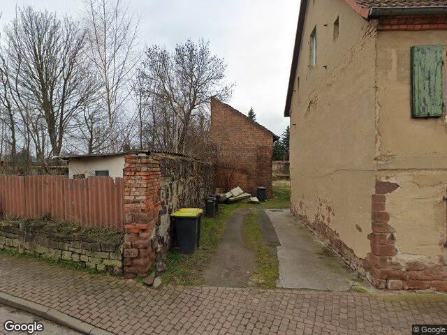 Zwangsversteigerung: zwei Mehrfamilienhäuser in Schackensleben