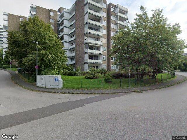 Zwangsversteigerung: Eigentumswohnung (3 bis 4 Zimmer), WE Nr. 272 in Bergisch Gladbach, Bockenberg