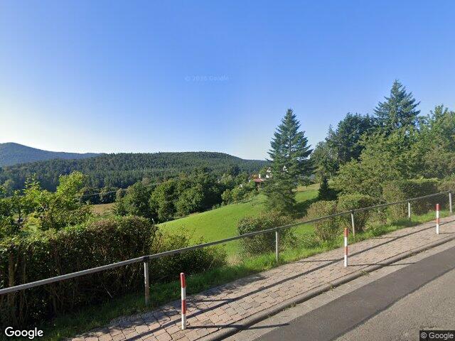 Zwangsversteigerung: Eigentumswohnung (3 bis 4 Zimmer), Gebäude- und Freifläche/Am Hügel 20, 67316 Carlsberg in Carlsberg