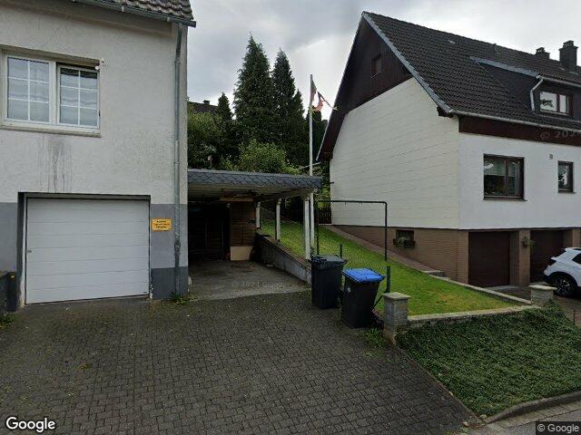 Zwangsversteigerung: Einfamilienhaus in Brilon, Hoppecke