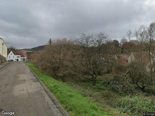 Zwangsversteigerung: Einfamilienhaus in Eßweiler