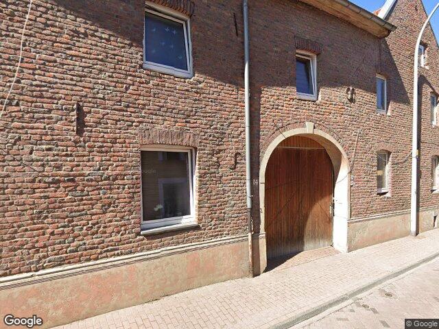 Zwangsversteigerung: Reihenhaus in Übach-Palenberg, Übach