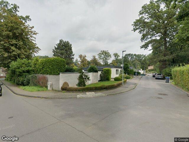 Zwangsversteigerung: Garage, Einfamilienhaus in Bergisch Gladbach, Kattersbach