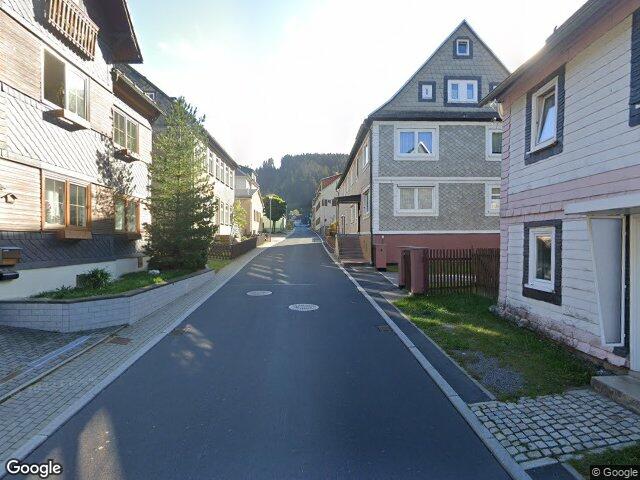 Doppelhaushälfte in Schwarzatal