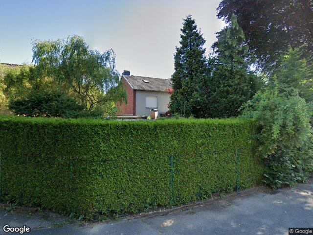 Zwangsversteigerung: Zweifamilienhaus, Garage, Erbbaurecht in Marl, Sinsen-Lenkerbeck