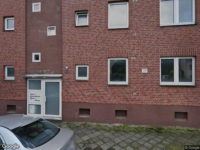 Zwangsversteigerung: Reihenhaus, Mehrfamilienhaus, Garage in Mönchengladbach